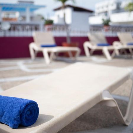 Suites Plaza Del Rio - Family Hotel Malecon Centro Пуэрто-Вальярта Экстерьер фото