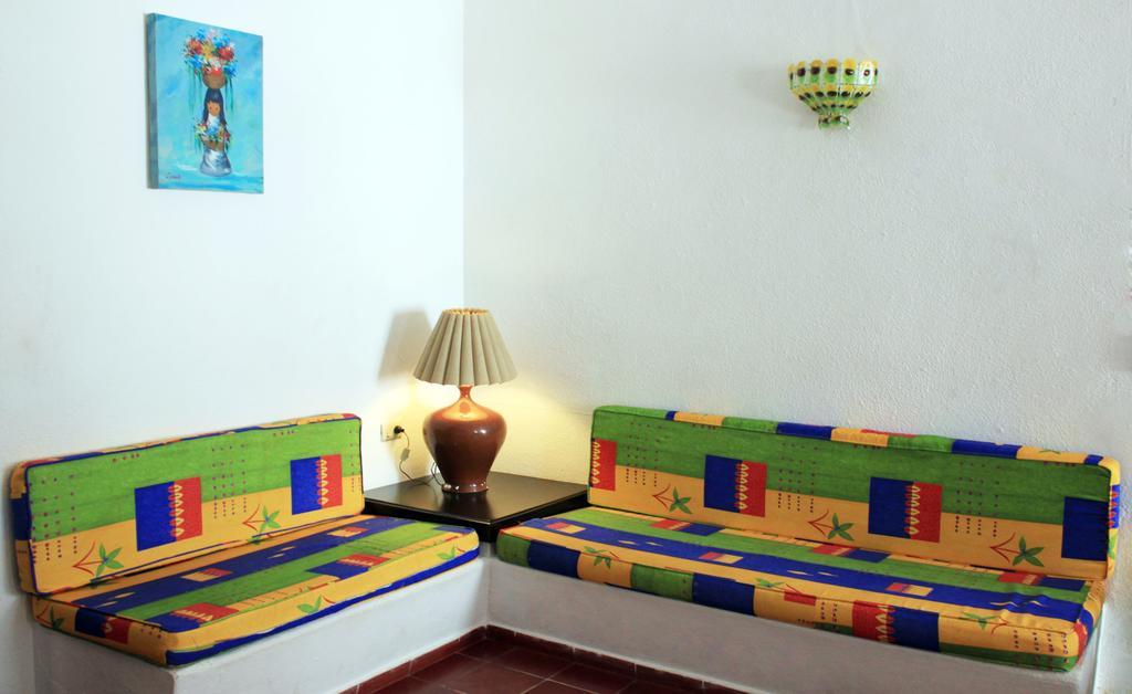 Suites Plaza Del Rio - Family Hotel Malecon Centro Пуэрто-Вальярта Экстерьер фото
